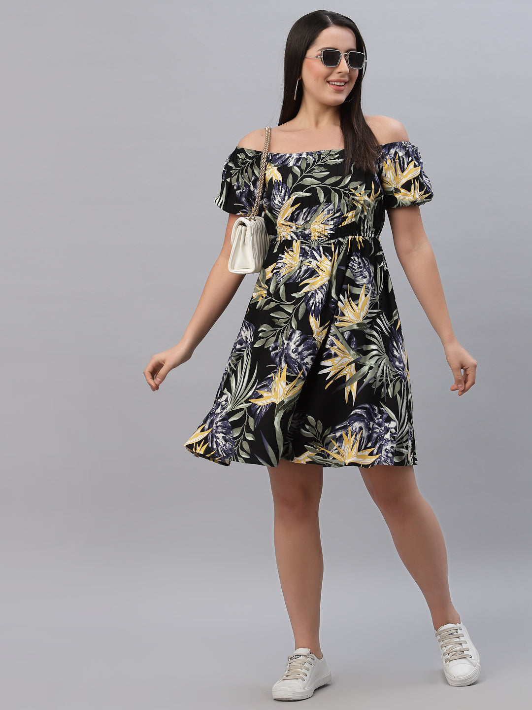 Floral Printed Clinched Waist Short Dress In Viscose Rayon with attached Lining