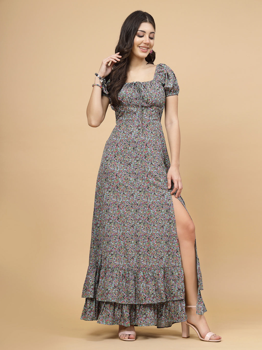 Green floral print floor length casual maxi dresses for women is a stylish dress with slit at front. Ruched detailing with drawstring and a back zipper for easy slip in. Perfect for casual outings.