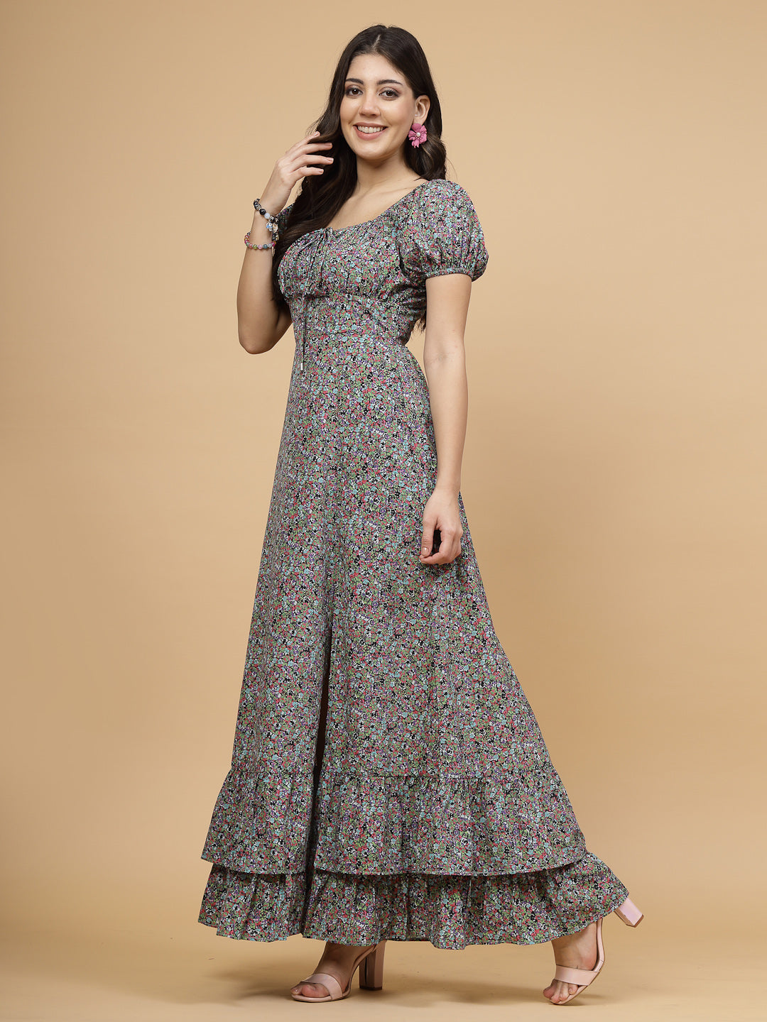 Green floral print floor length casual maxi dresses for women is a stylish dress with slit at front. Ruched detailing with drawstring and a back zipper for easy slip in. Perfect for casual outings.