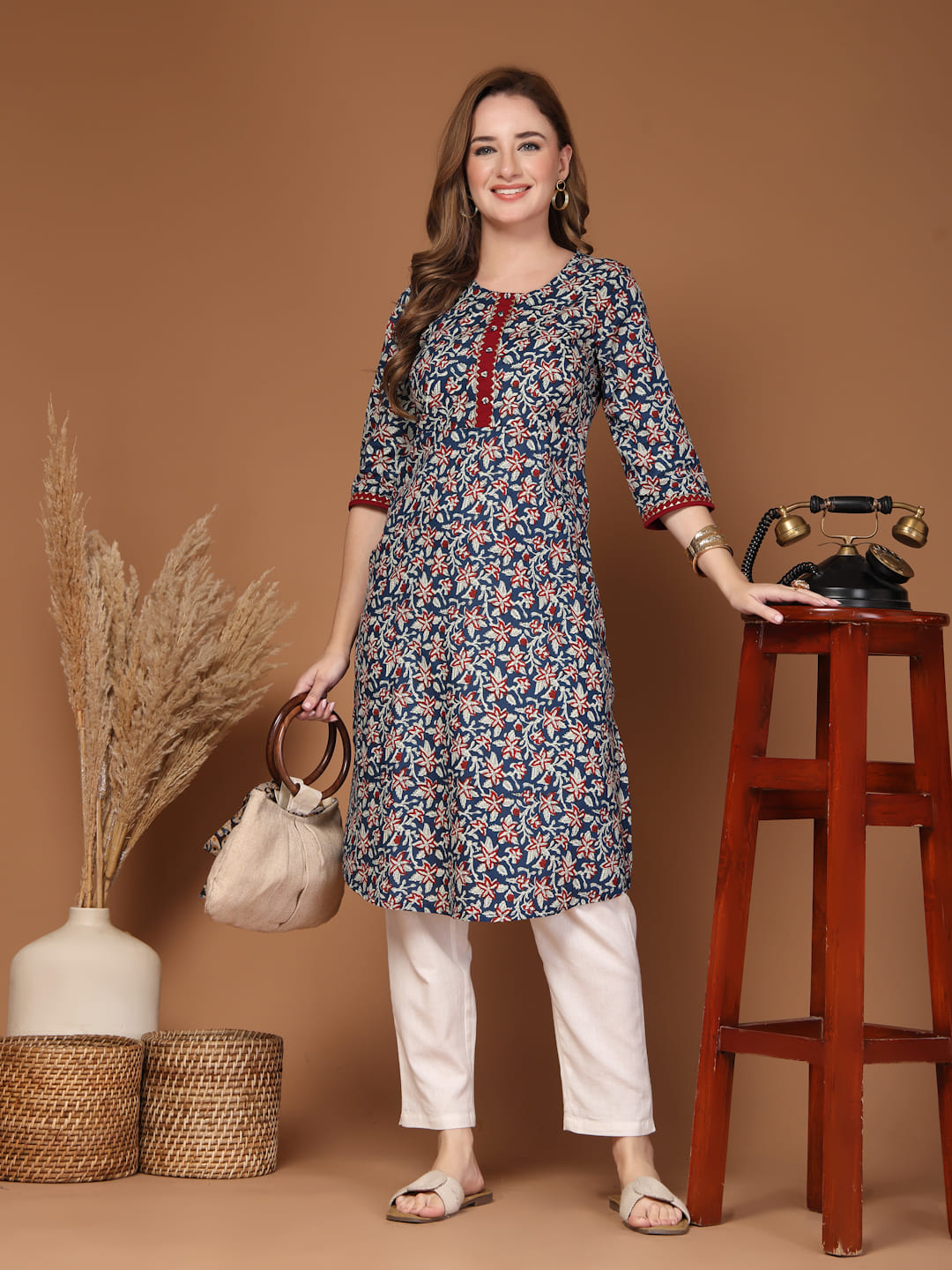 Printed cotton kurti for women with lace and button detail