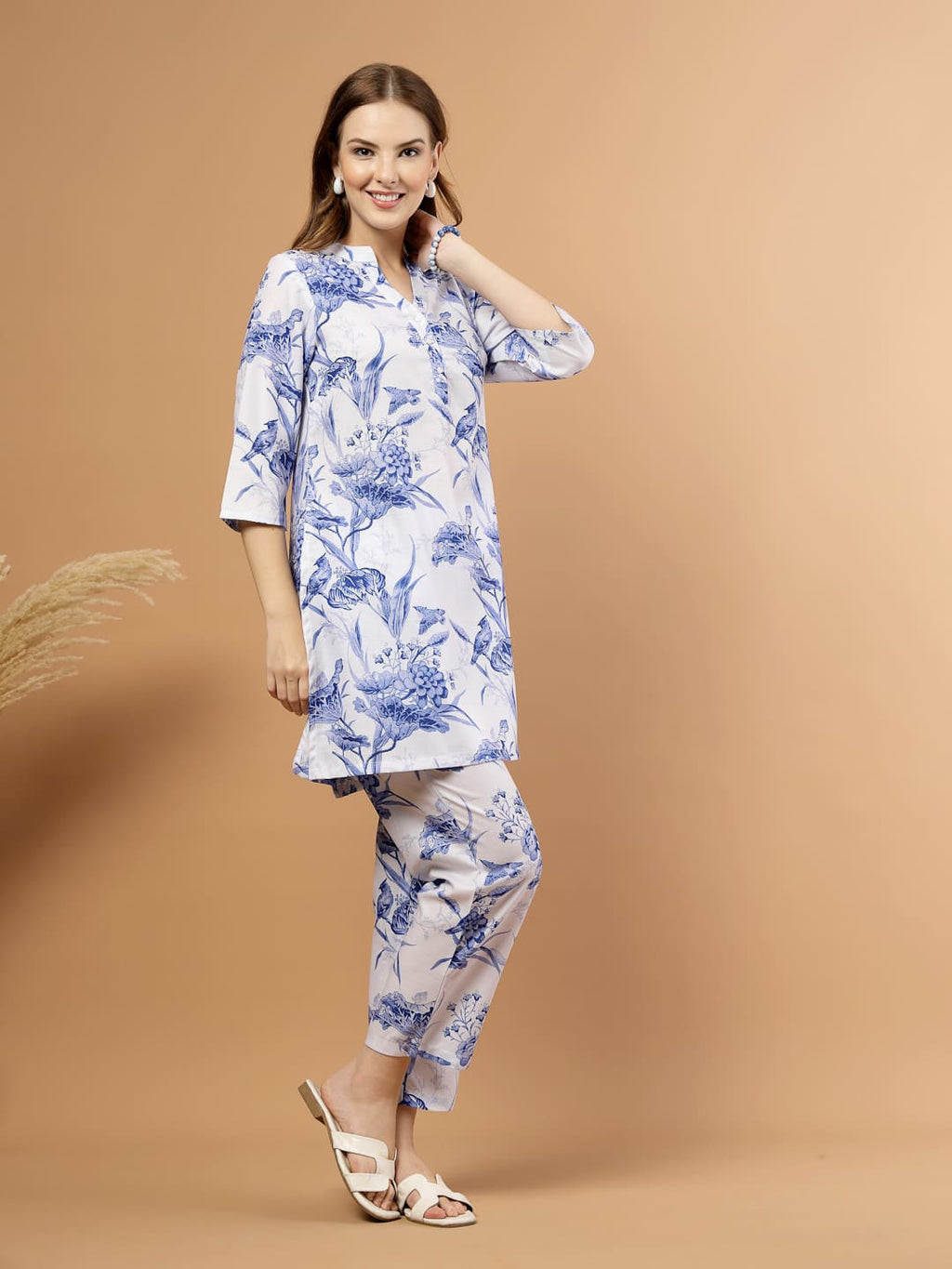 Blue Toile Print Kurta Bottom Set for Women – Left View