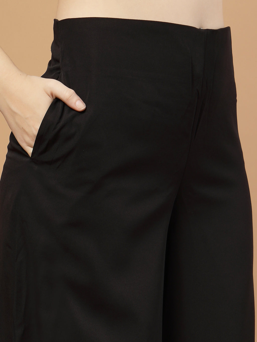 Black Circular Flared Kurta Set for Women, festive ethnic outfit with beautiful flare and stylish design – great for Indian festivals and casual occasions.- Pant close Up