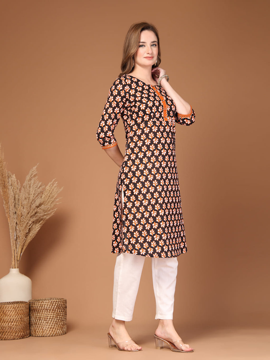 Women cotton kurti with lace detail front