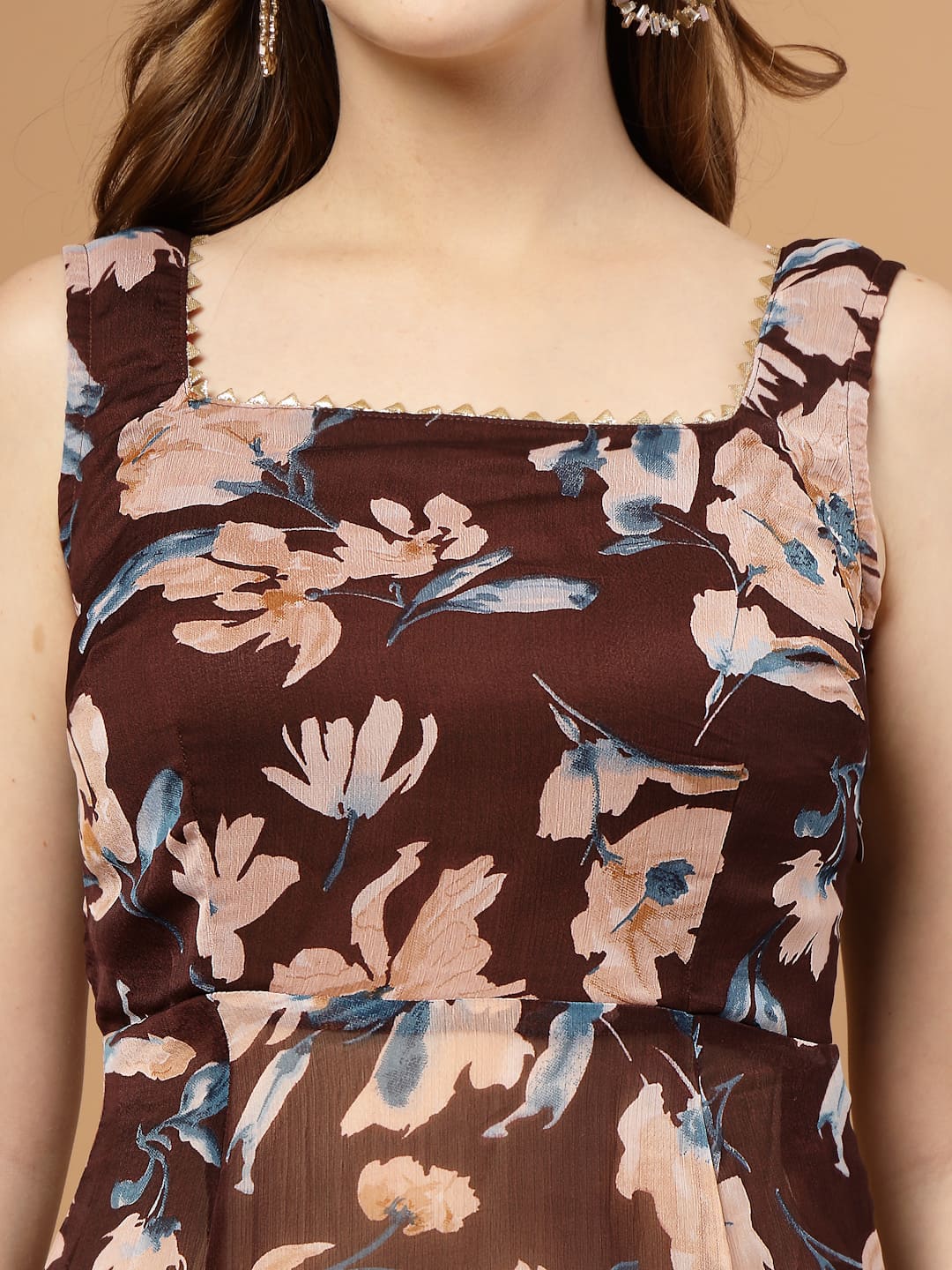 Brown Sleeveless Kurti with Flared Pants – front view close up