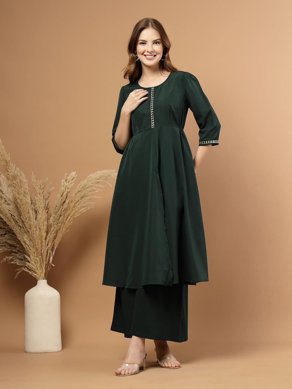 Green Circular Flared Kurta Set for Women, festive ethnic outfit with beautiful flare and stylish design – great for Indian festivals and casual occasions-Front View