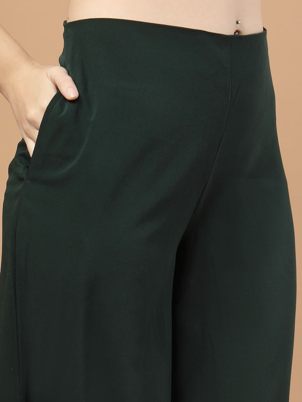 Green Circular Flared Kurta Set for Women, festive ethnic outfit with beautiful flare and stylish design – great for Indian festivals and casual occasions- pant close up