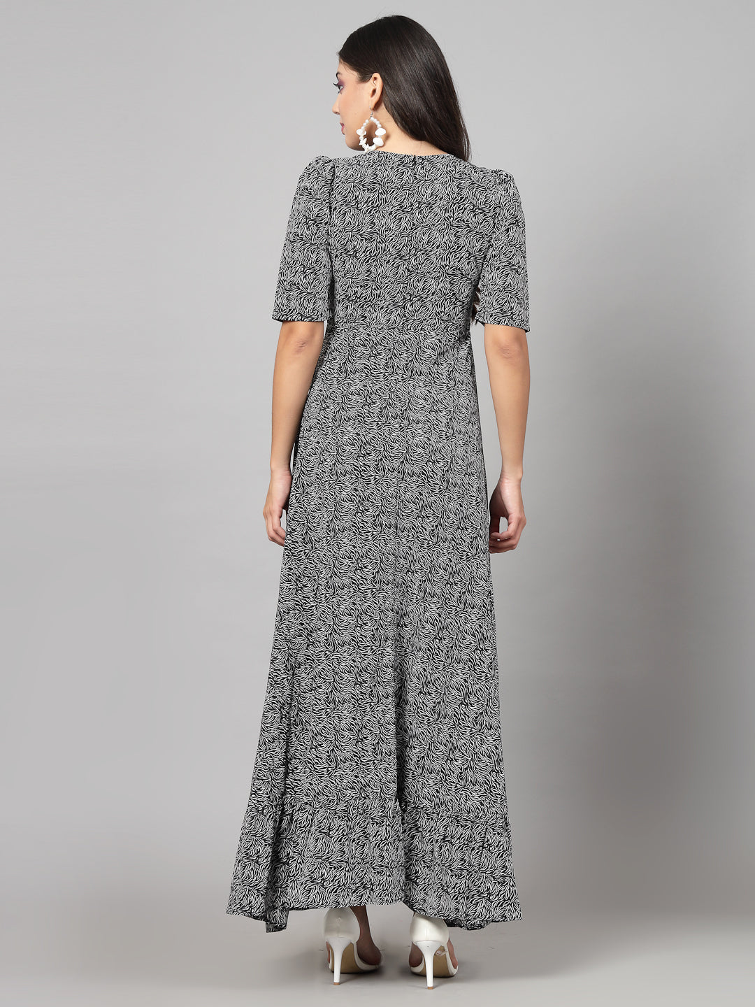 Printed Dress in for women & girls Crepe.  Tailored With Short Sleeve & 'V' Neck, has a high low double layer pattern at front.  Finished with a zip Closure at back for easy slip in.
